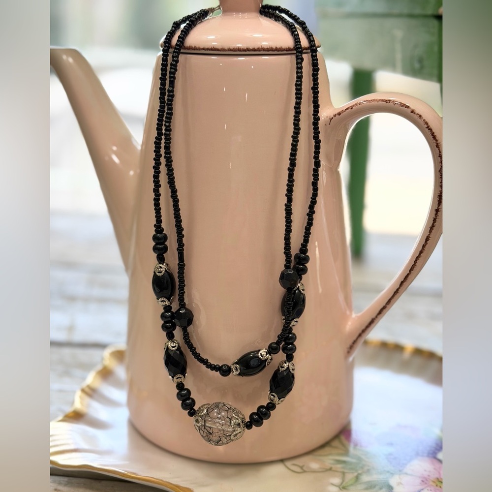 Double Strand Black Beaded Statement Necklace. 8.5” | Classic | Costume | EUC